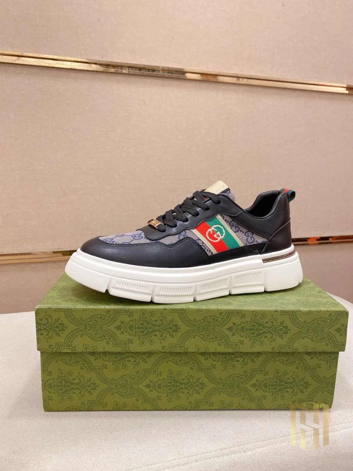 Gucci Interlocking G Low Top Sneaker Shoes